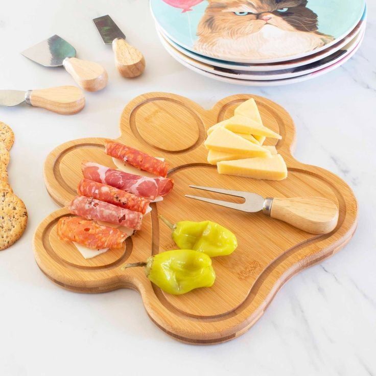 Bamboo Paw Print Cheeseboard