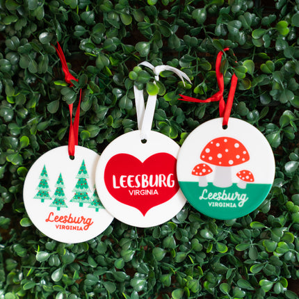 Leesburg, Virginia Ceramic Ornament