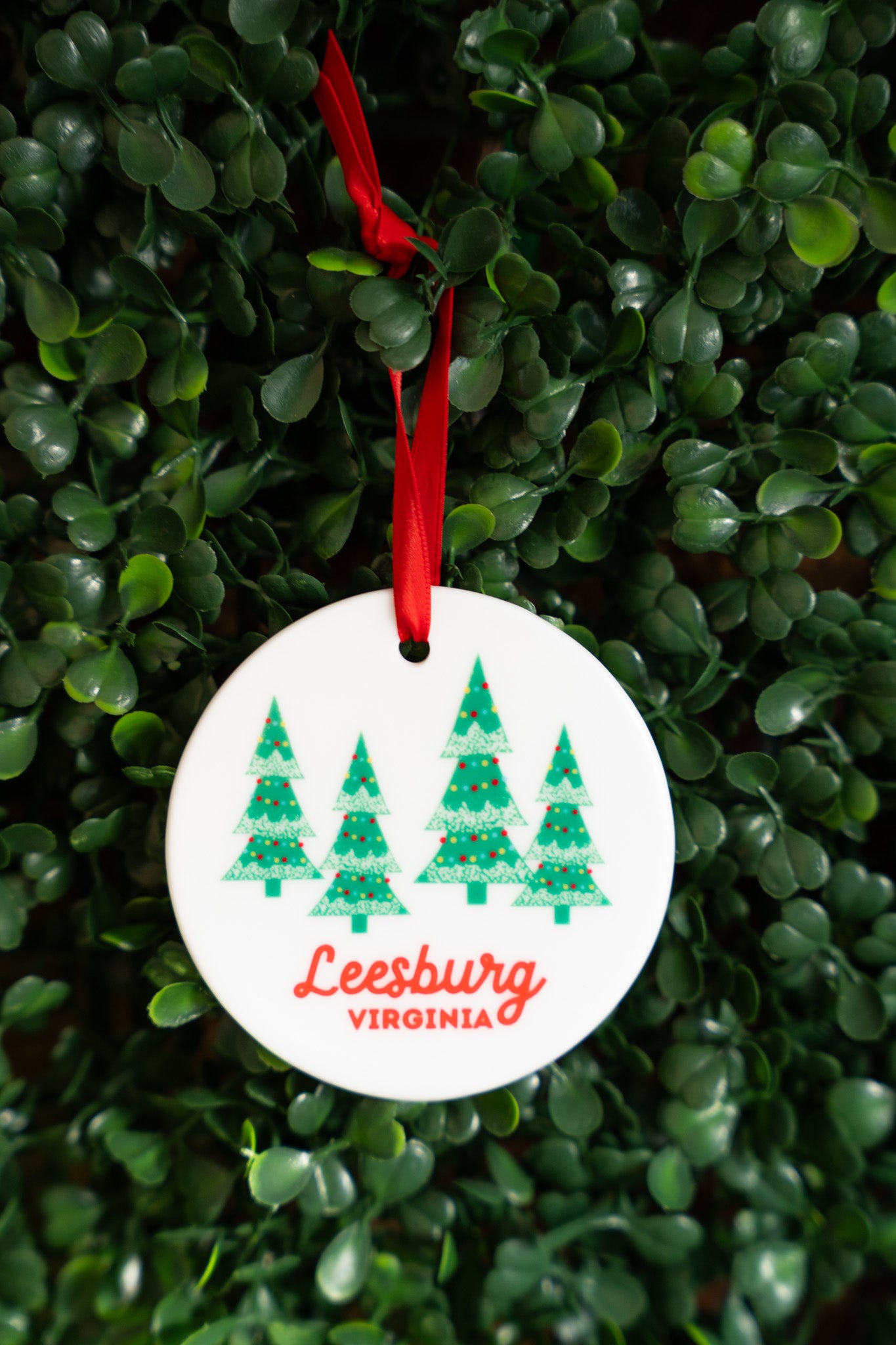 Leesburg, Virginia Ceramic Ornament
