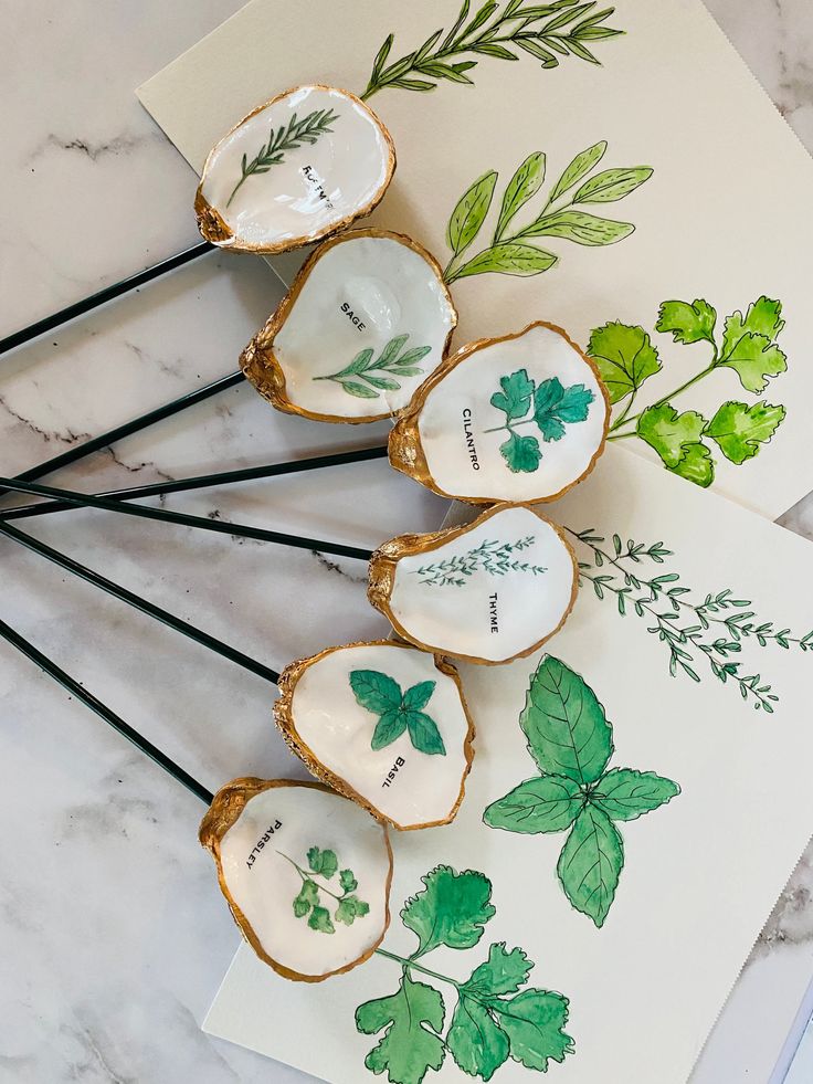 Decoupage Oyster Garden Stakes