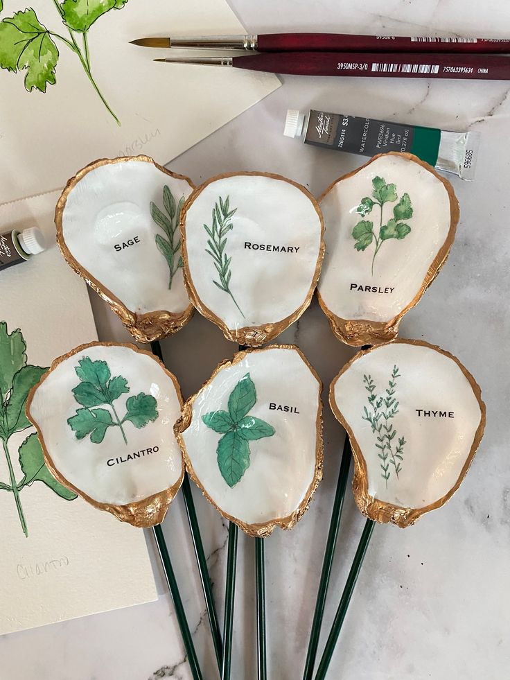 Decoupage Oyster Garden Stakes
