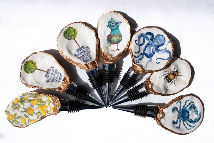 Decoupage Oyster Shell Wine Bottle Stopper – The Joyful Penguin