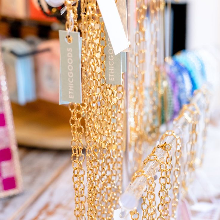 ETHIC GOODS~ Charm Bar