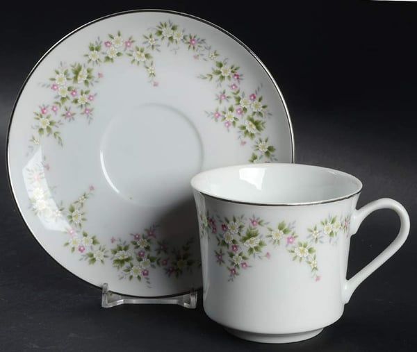 Vintage China ~ Grandeur By Oneida