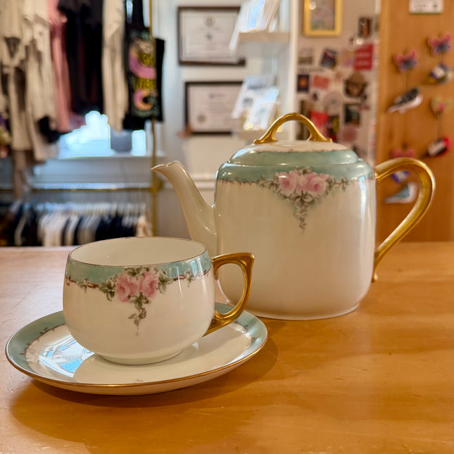 Vintage China ~ Pale Pink Roses By Bavaria