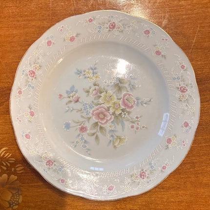 Vintage China ~ GID431 By Gibson Designs