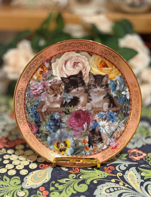 Vintage China ~ Victorian Cats