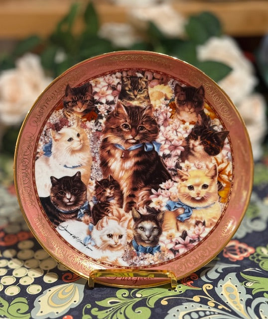 Vintage China ~ Victorian Cats
