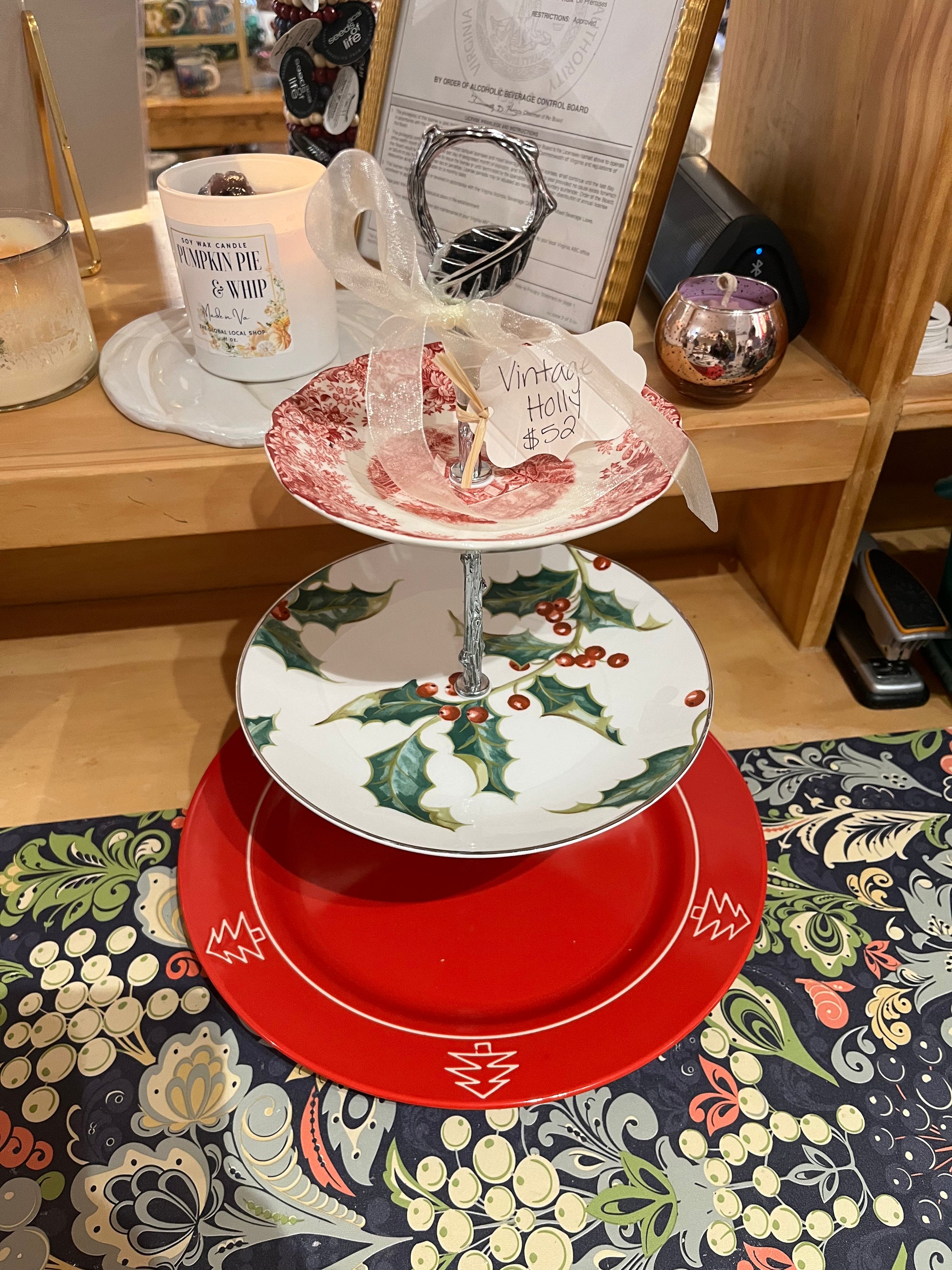 Vintage Holly 3 Tier Stand