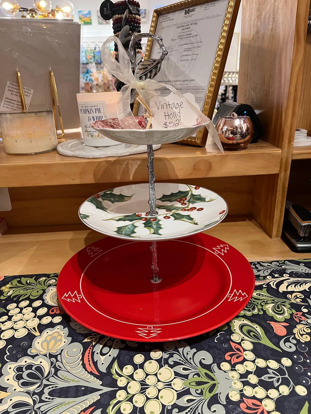 Vintage Holly 3 Tier Stand