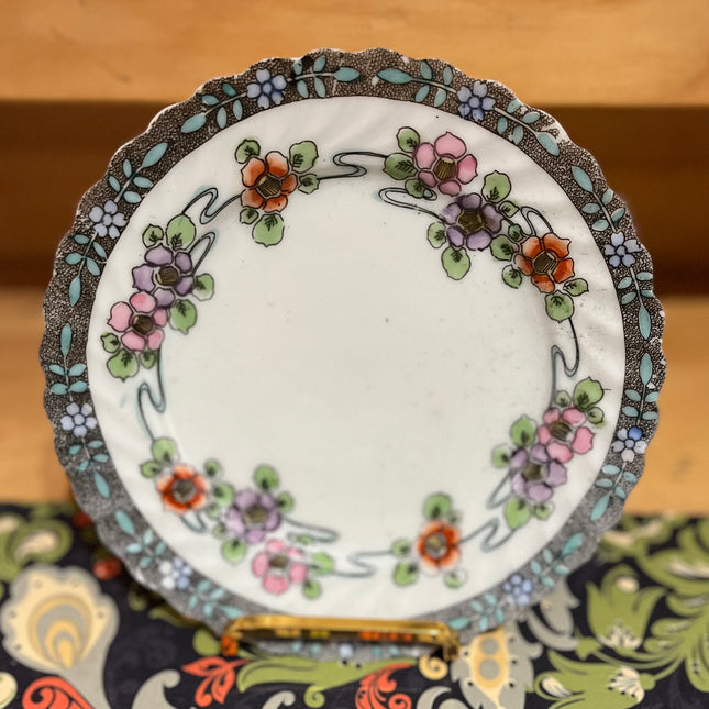 Vintage China ~ Japan Scalloped Flower Hand Painted Plates