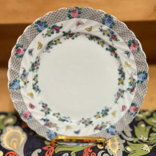 Vintage China ~ Japan Scalloped Flower Hand Painted Plates