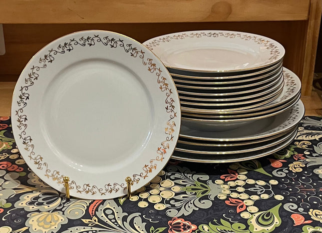 Vintage China ~ Gold Garland