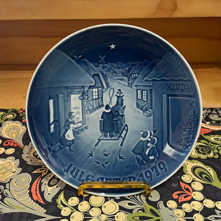 Vintage China — Jule After 1979 Collector's Plate