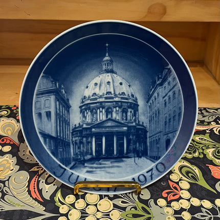 Vintage China — Julen 1970 Collector's Plate