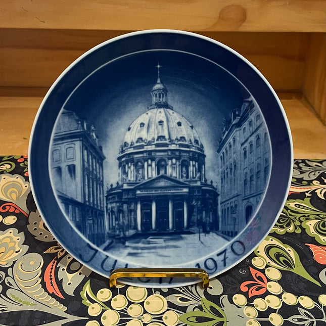 Vintage China — Julen 1970 Collector's Plate