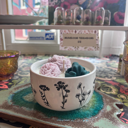 Honeysuckle & Jasmine Candle
