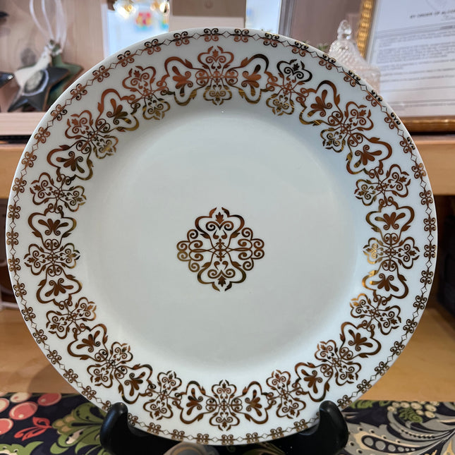 Vintage China ~ Gold Grandeur by Everyday Luxe