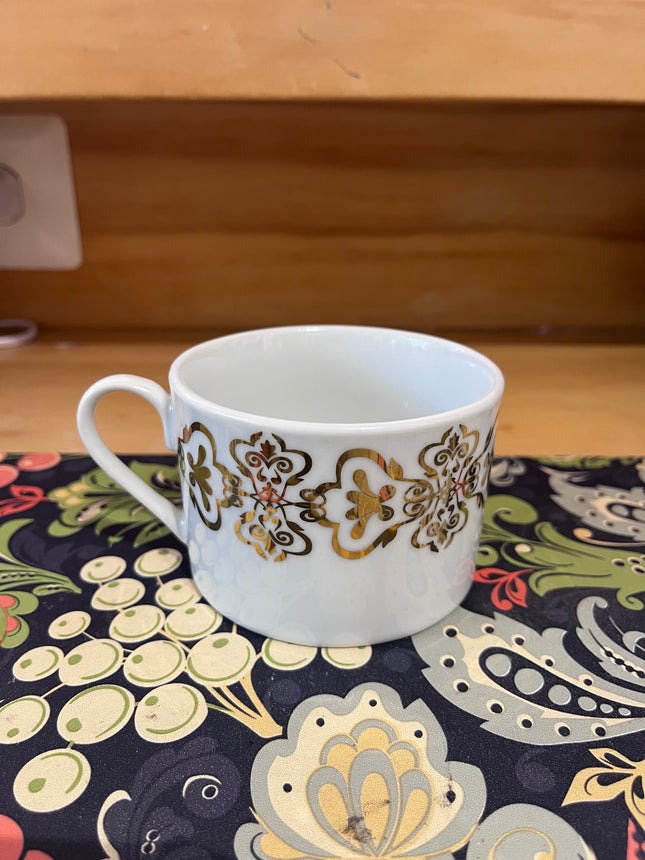 Vintage China ~ Gold Grandeur by Everyday Luxe
