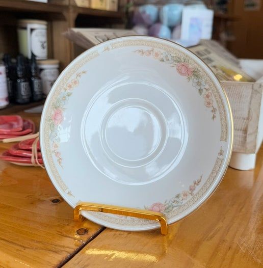 Vintage China ~ Fairfeild Fine China Pink Flowers