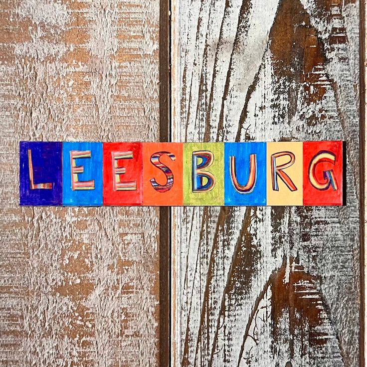LEESBURG Funky Letters Magnet