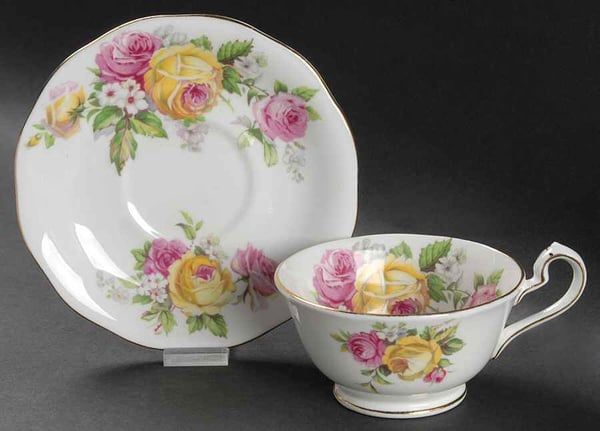Vintage China ~ Manor Roses By Queen Anne