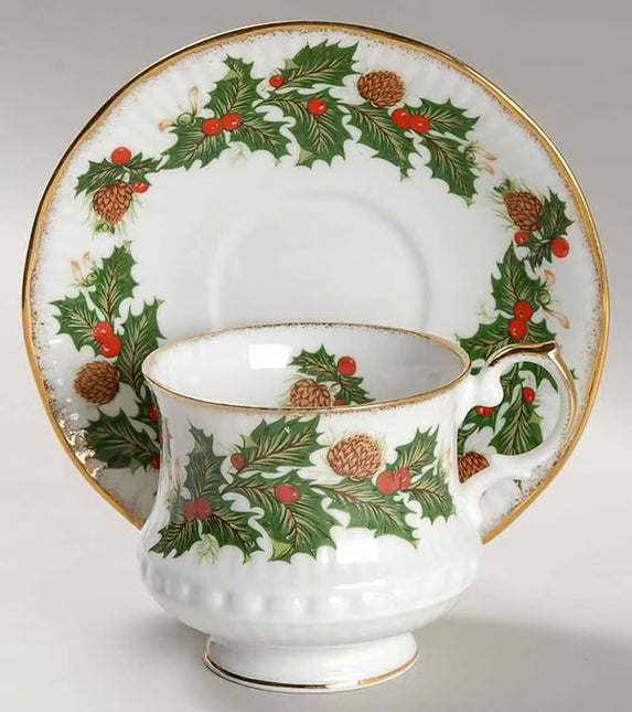 Vintage China ~ Yuletide By Rosina Queens