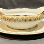 Gravy Boat with Attached Underplate