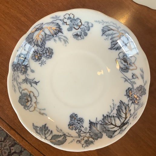 Vintage China ~ Bramble Blue by Meakin Alfred