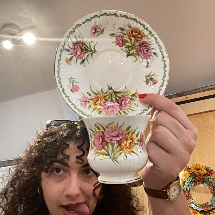 Vintage China ~ Qua11 By Queen Anne