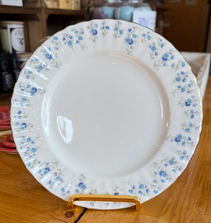 Vintage China ~ Royal Albert Bone China, Memory Lane Collection
