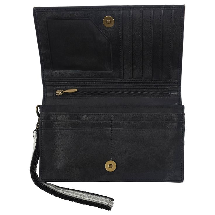 Tinge Beaded Wallet – Artistry Meets Purpose