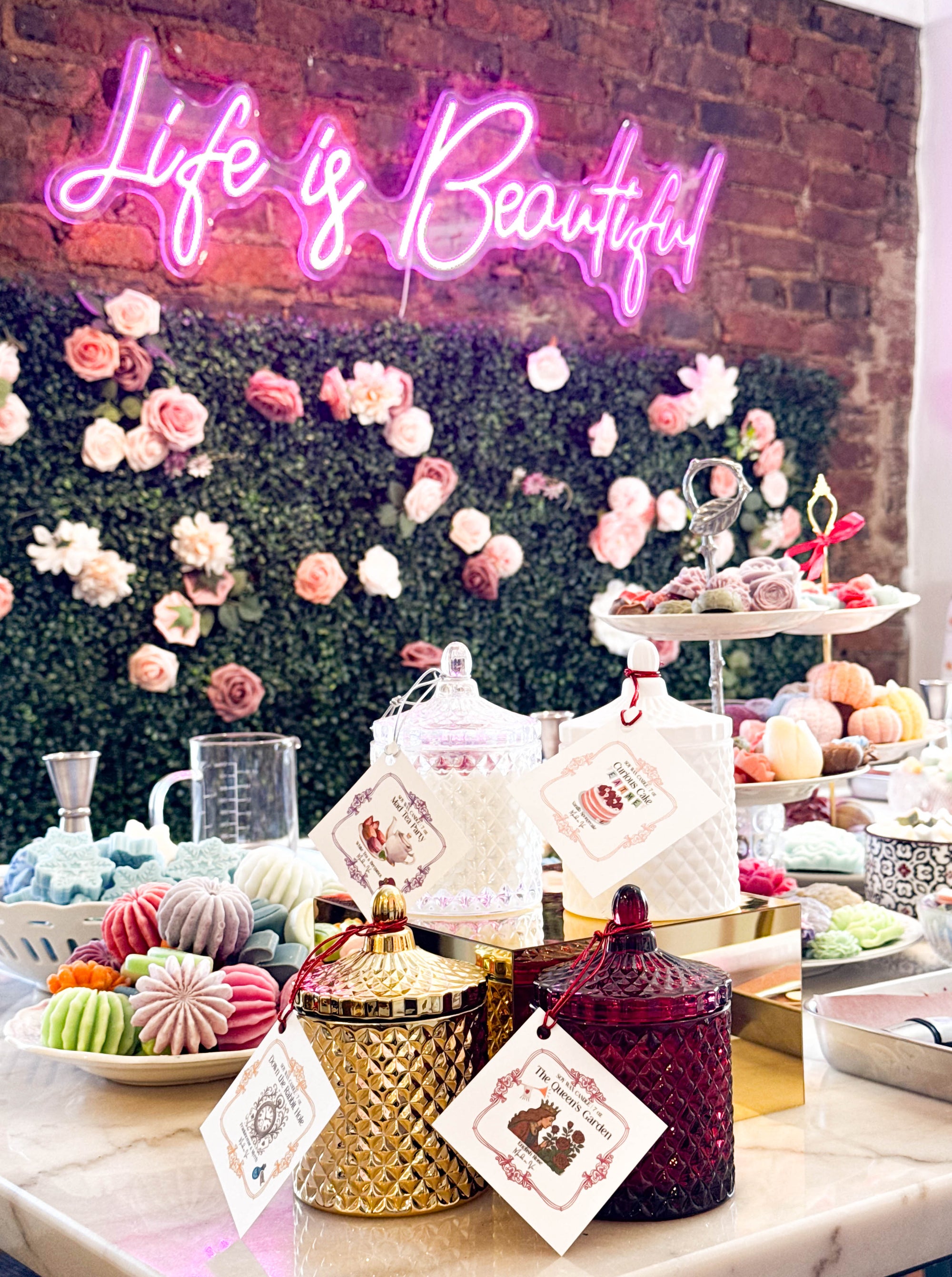 Maison Lumiere-Alice in Wonderland Collection Candles